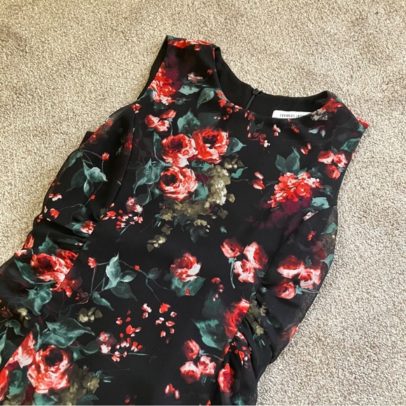 LAST CHANCE Charles Henry Ruched Side Chiffon Sleeveless Floral Midi Dress - Picture 2 of 3